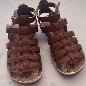 OshKosh B’Gosh toddler Grecian style sandal- size 9